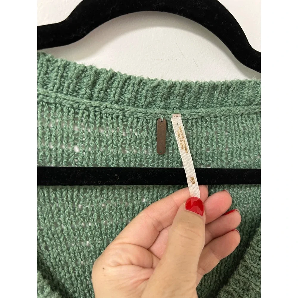 Free People Laguna Coast Womens Sage Green Open V-Neck Oversized Sweater‎ Sz M